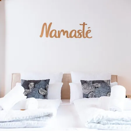 Namaste Homes - Mit Balkon & Carport Apartman Bad Windsheim