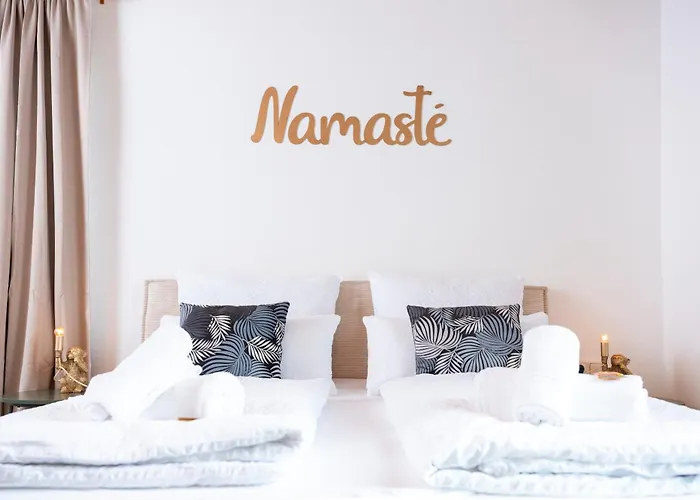 Namaste Homes - Mit Balkon & Carport Apartmán Bad Windsheim