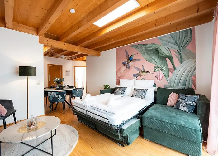 Namaste Homes - Mit Balkon & Carport