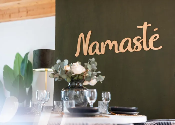 Daire Namaste Homes - Mit Balkon & Carport *
